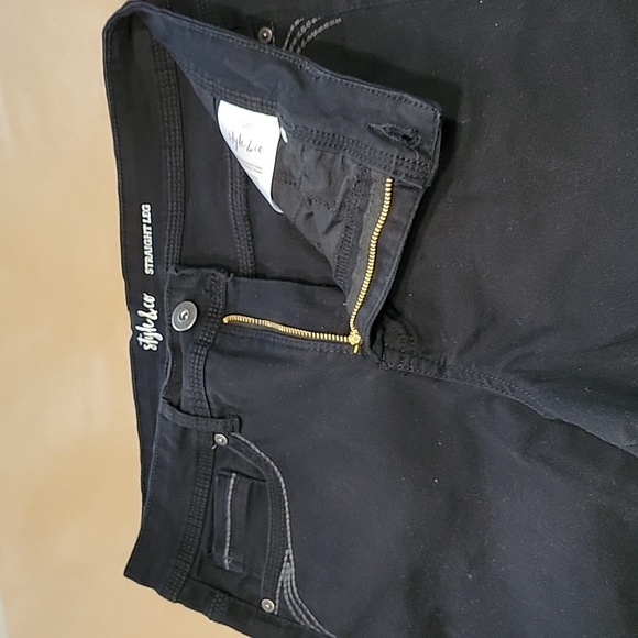 Style & Co. Size 12 S Black Straight Leg Jeans, Excellent, Like New Condition - Picture 8 of 13